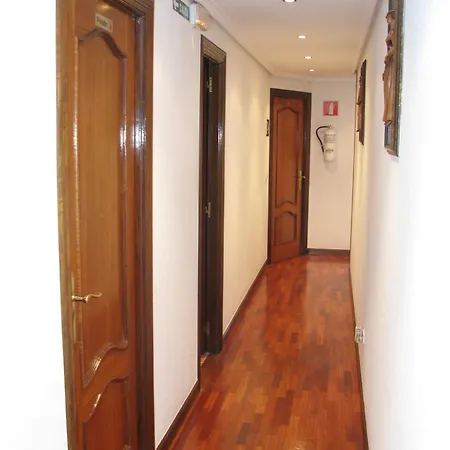 Araba 2* Vitoria-Gasteiz